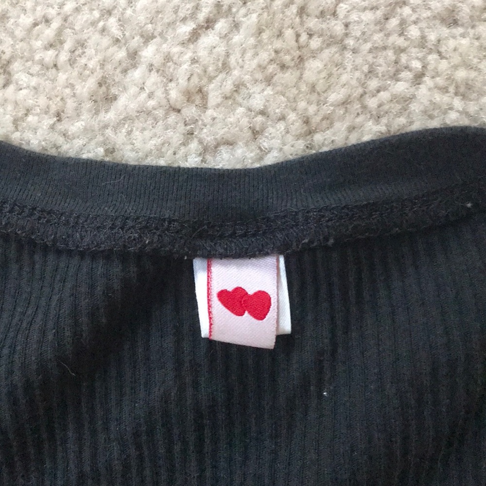 Black Ribbed Vneck - Picture 3 of 5